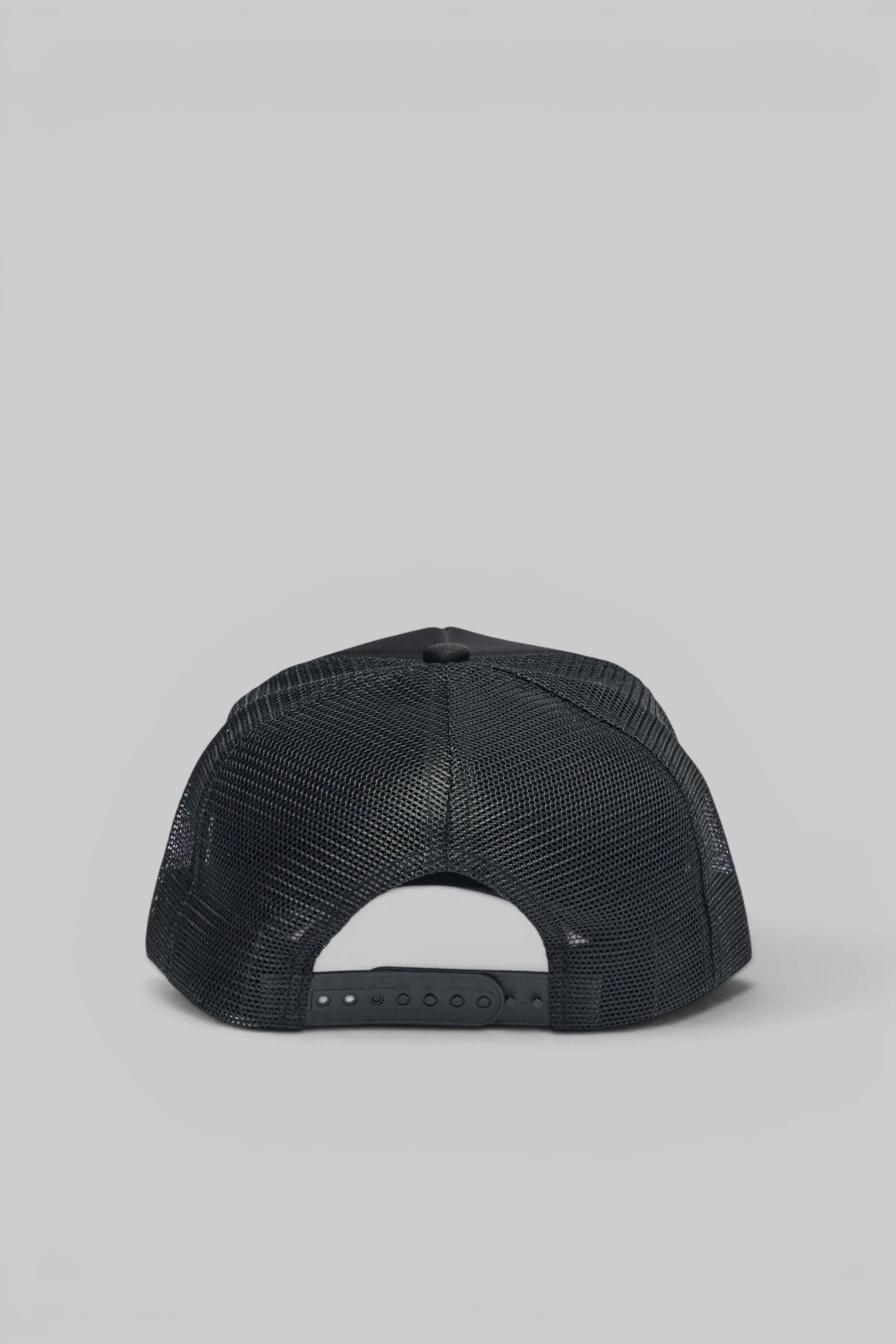 Gallery Dept. GD Trucker Cap worn styled with denim jacket