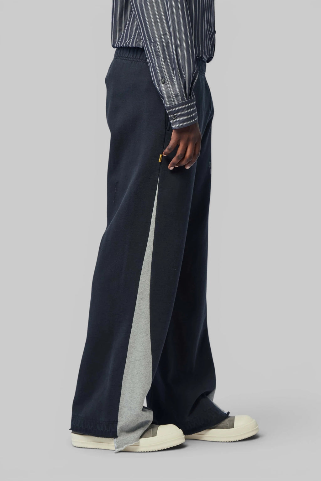 Gallery Dept. - Twisted Leg Sweatpant Flare - LABELS