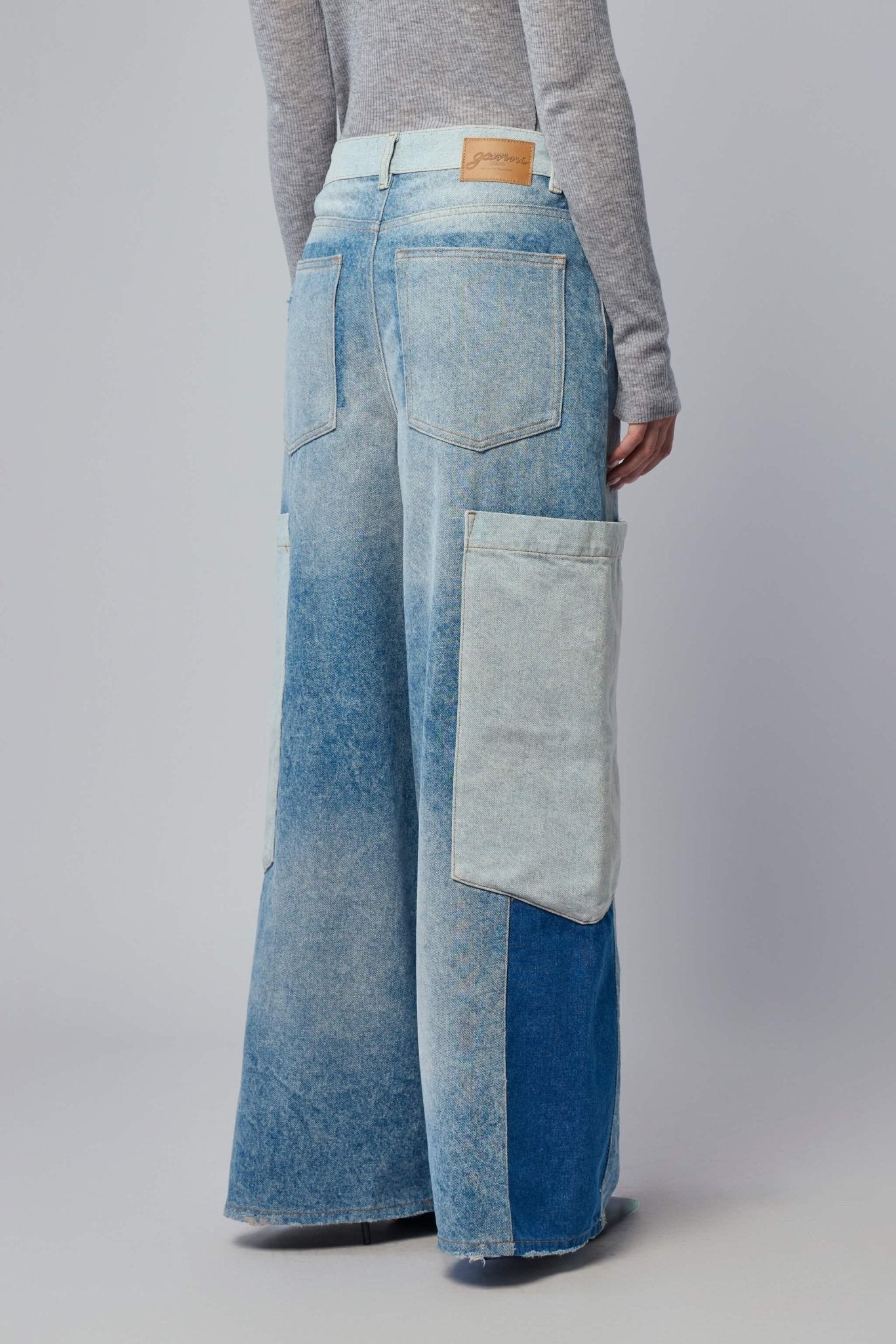 Ganni - Baggy Cargo Jeans - LABELS