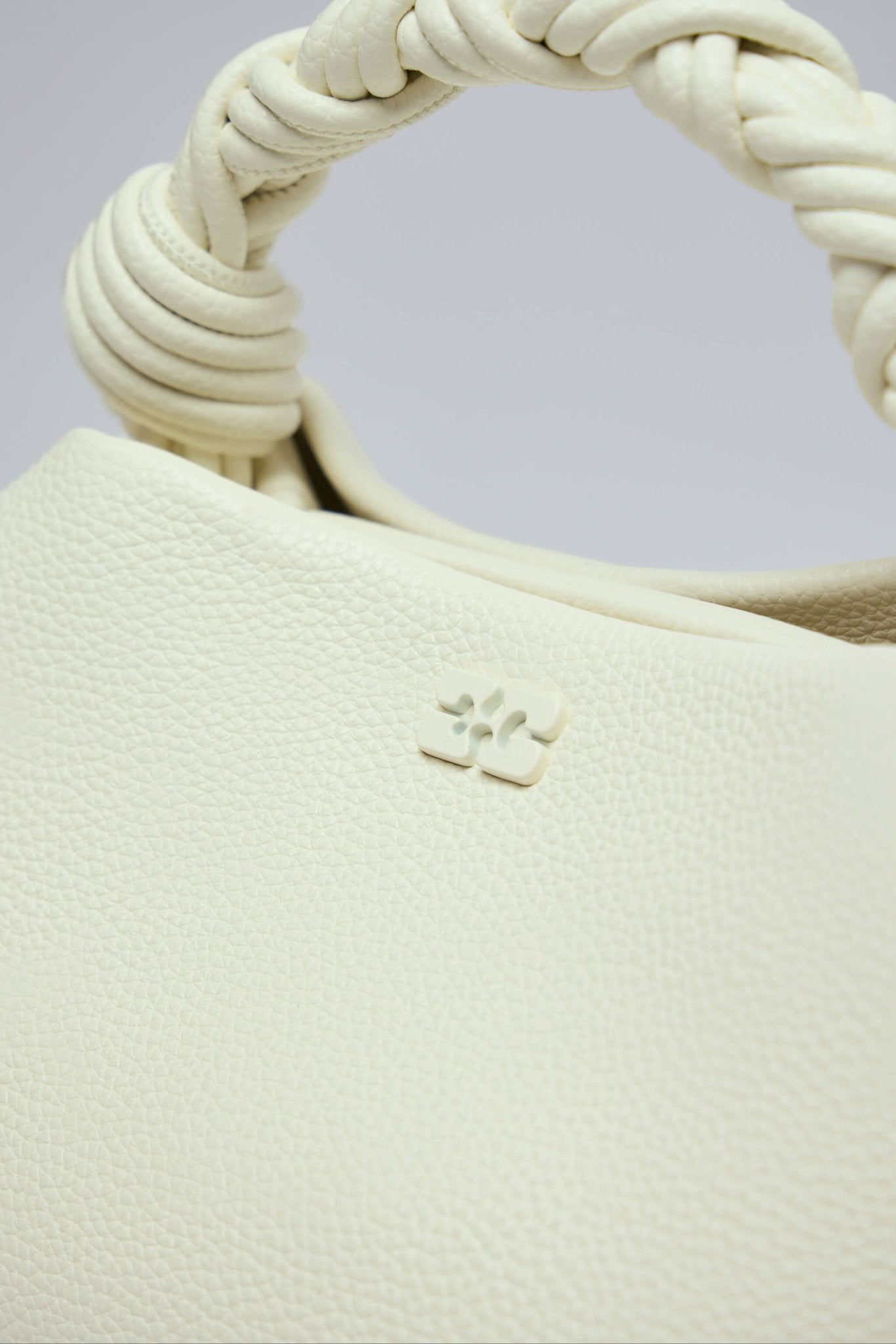 Ganni - Bou Small Grained - LABELS