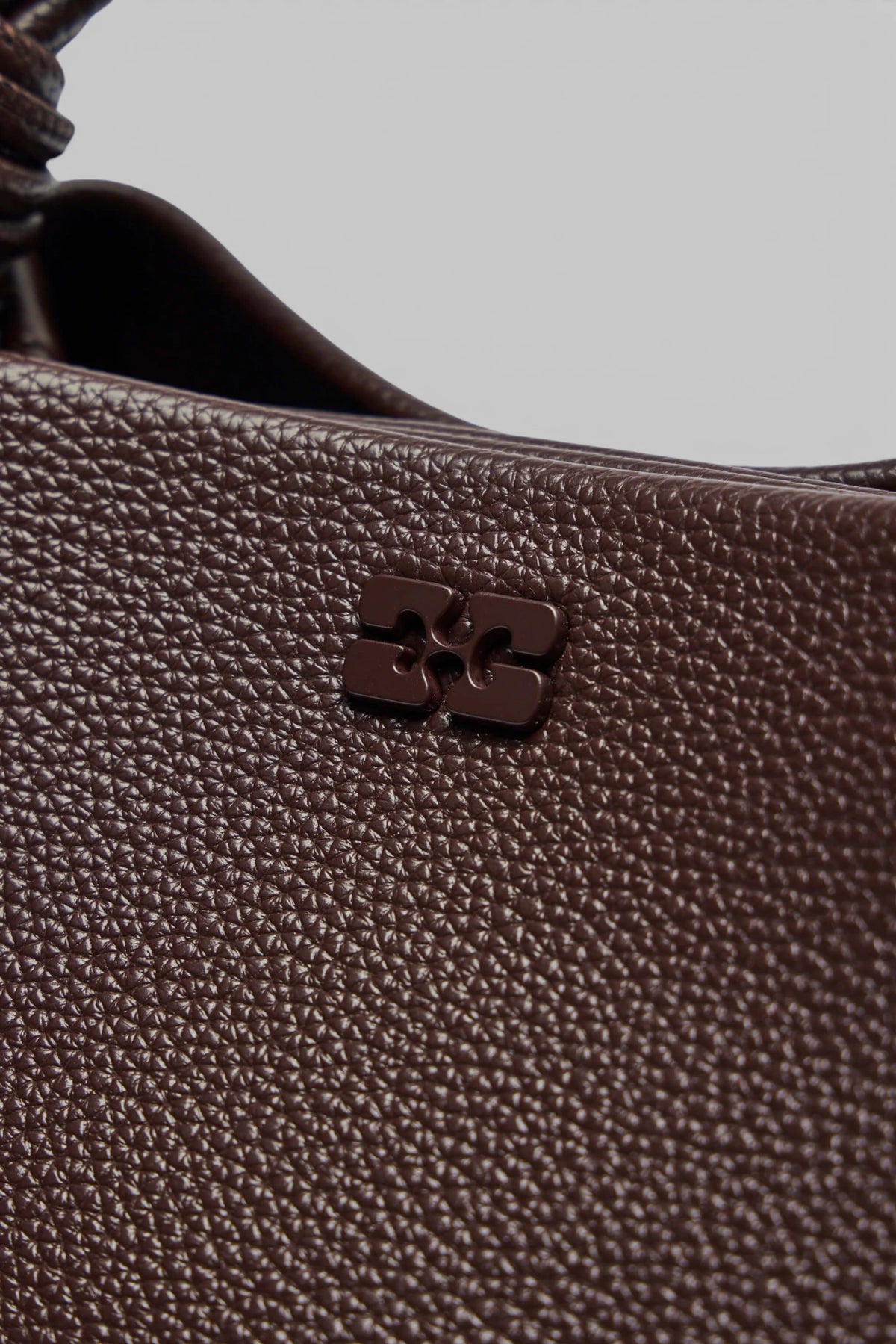 Ganni - Ganni Bou Bag Small Grained - LABELS