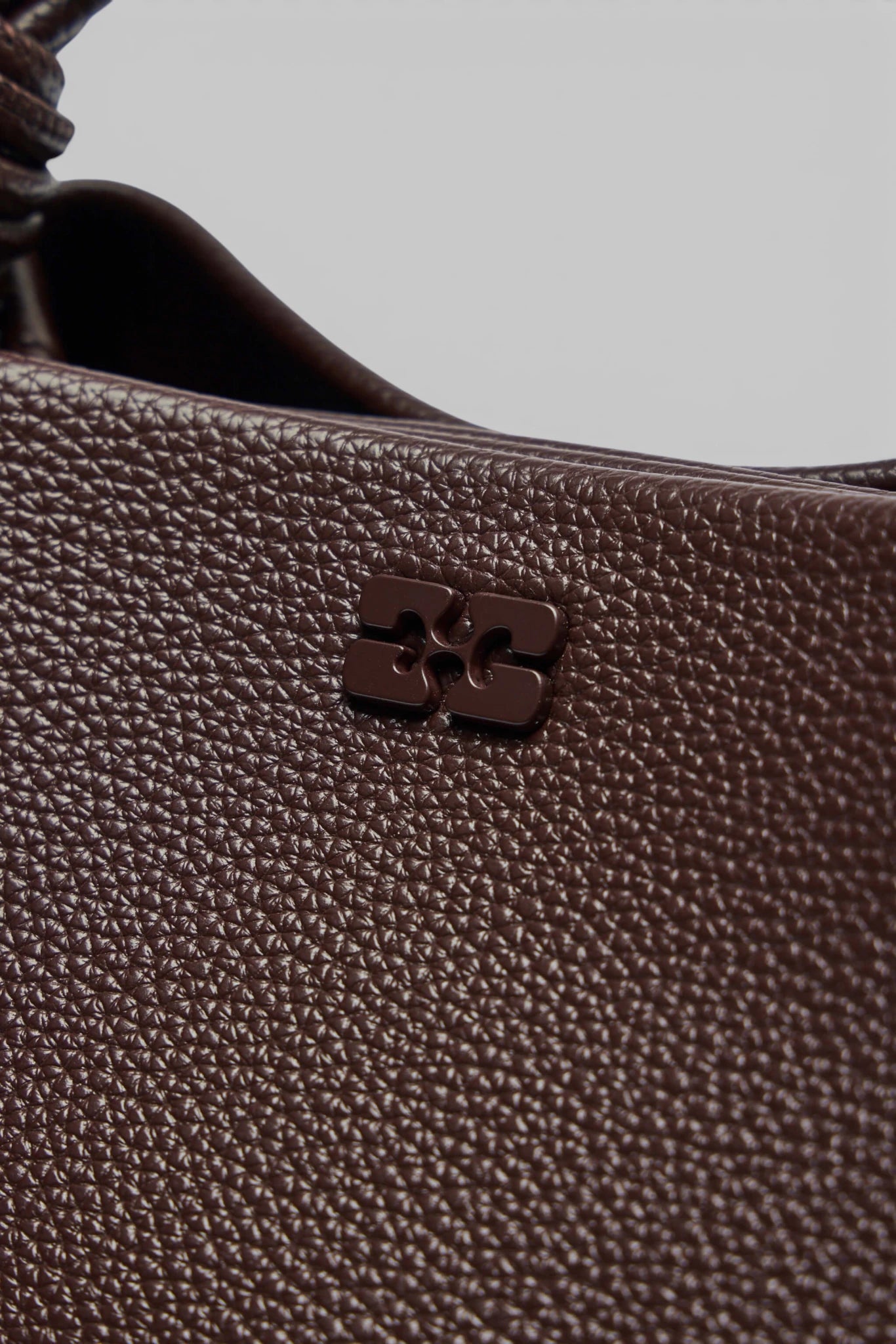 Ganni - Ganni Bou Bag Small Grained - LABELS