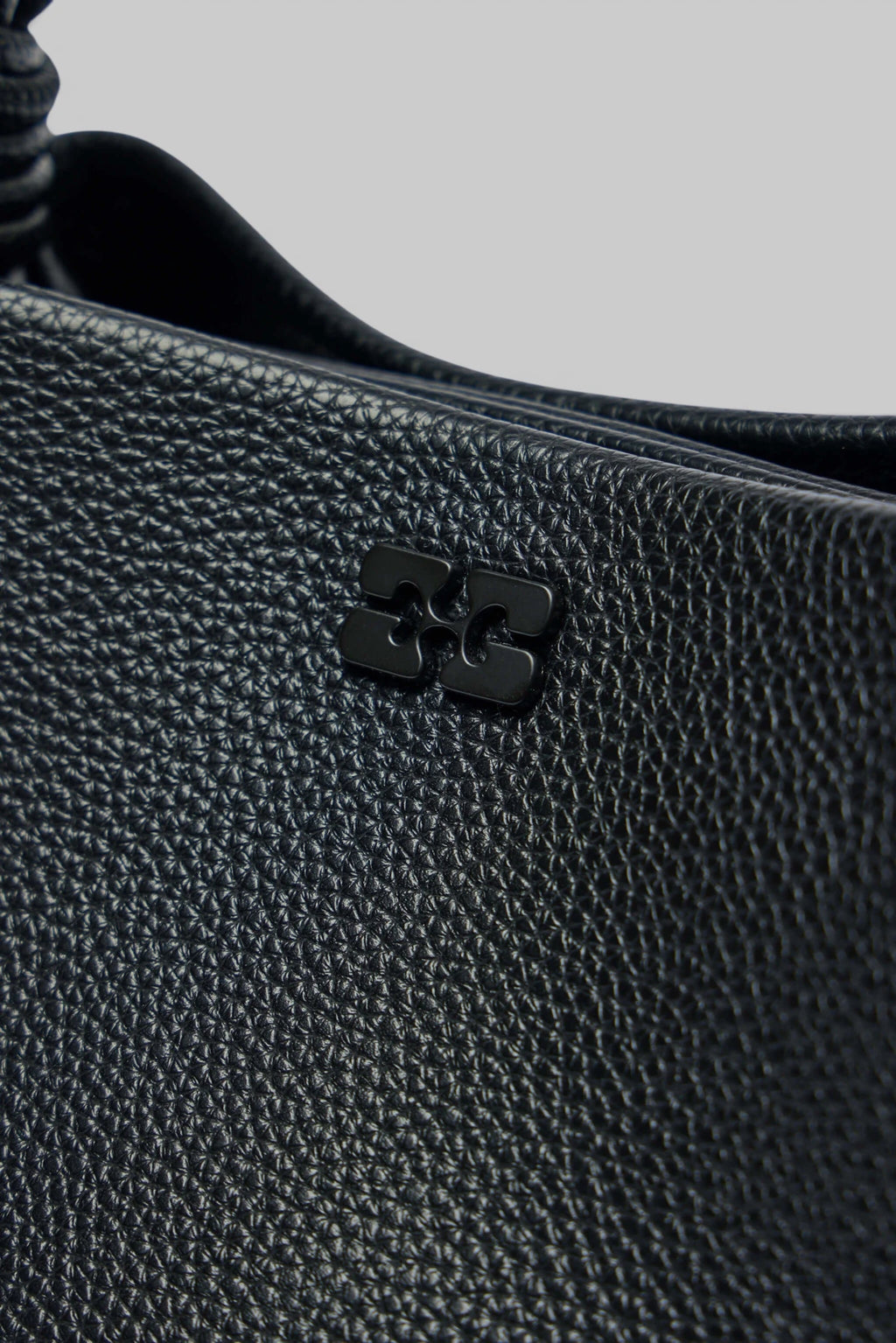Ganni - Ganni Bou Bag Small Grained - LABELS