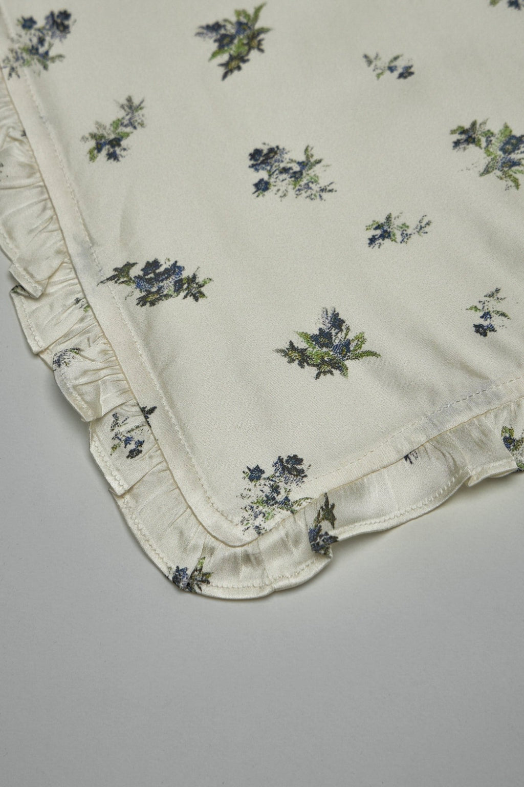 Ganni - Printed Satin Scarf - LABELS