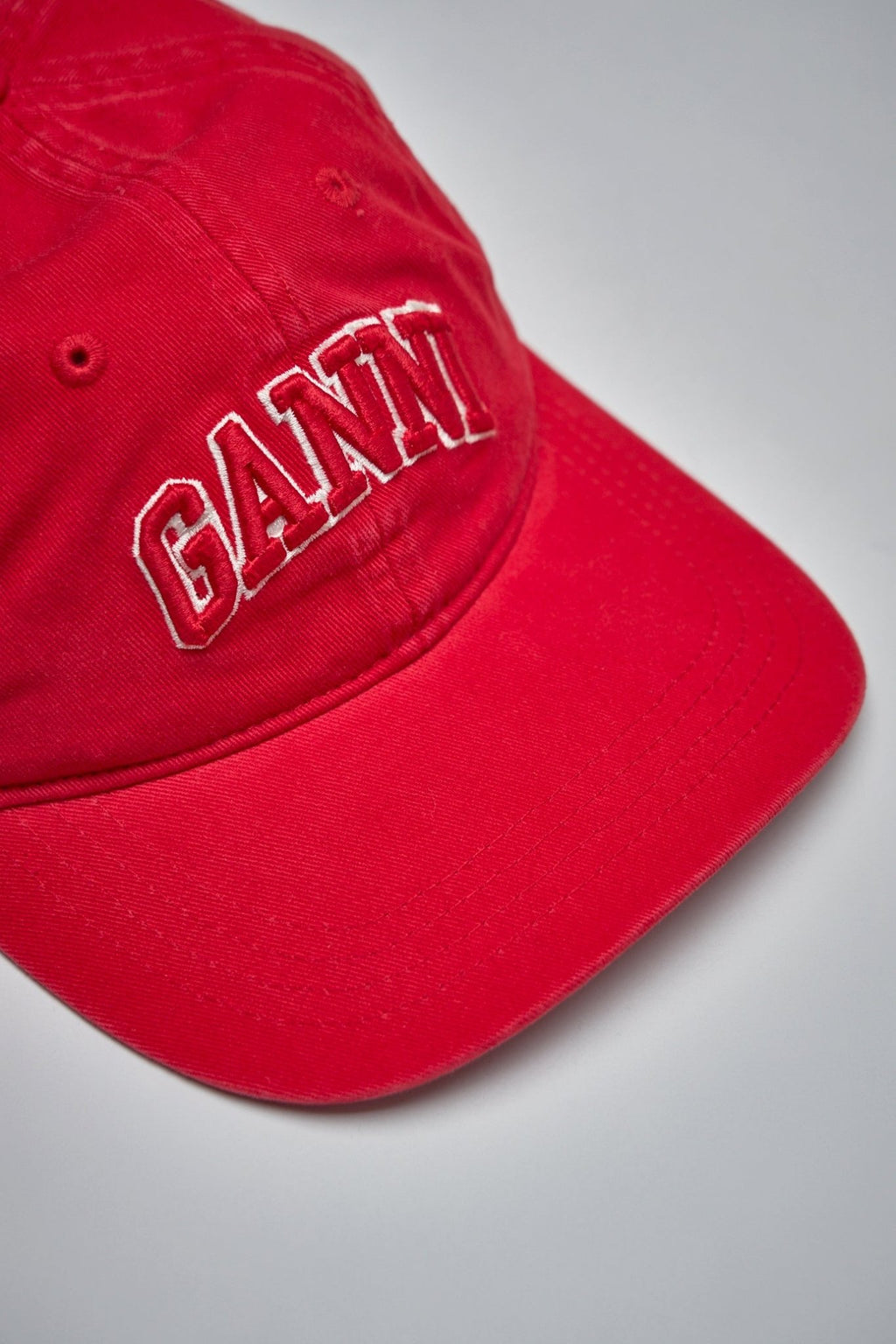 Ganni - Washed Cotton Canvas Cap Embroidery - LABELS