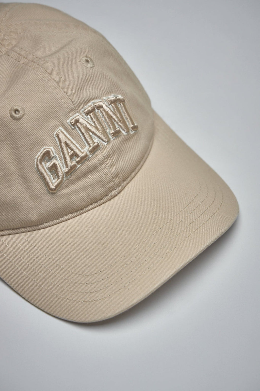 Ganni - Washed Cotton Canvas Cap Embroidery - LABELS