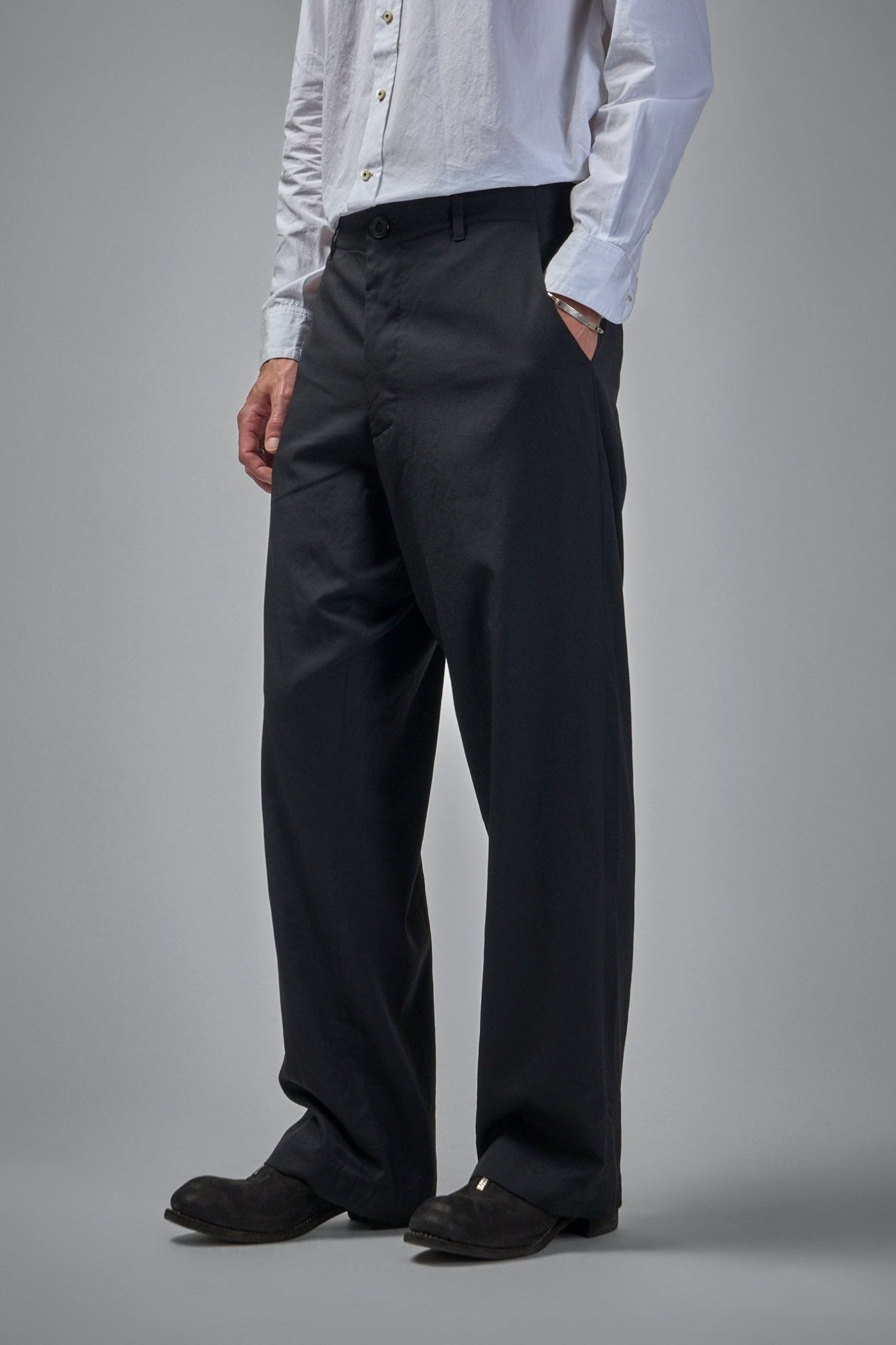 Geoffrey B. Small - Exaggerated Volume 6 - pocket Cargo Trouser - LABELS