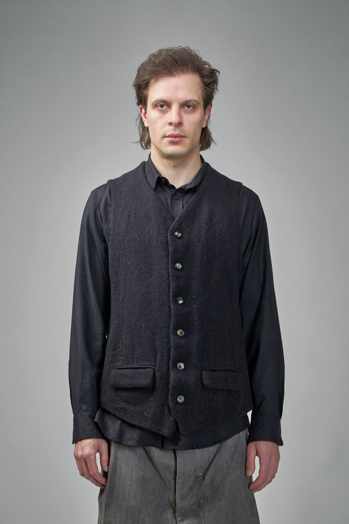 Geoffrey B. Small - Single Breasted 6 - Buttons Central, Single Vent Waistcoat - LABELS
