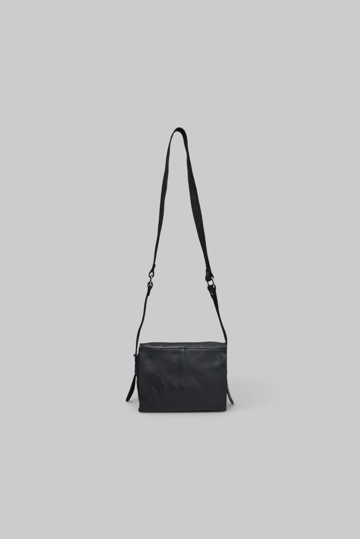 Guidi - Cross Body - LABELS