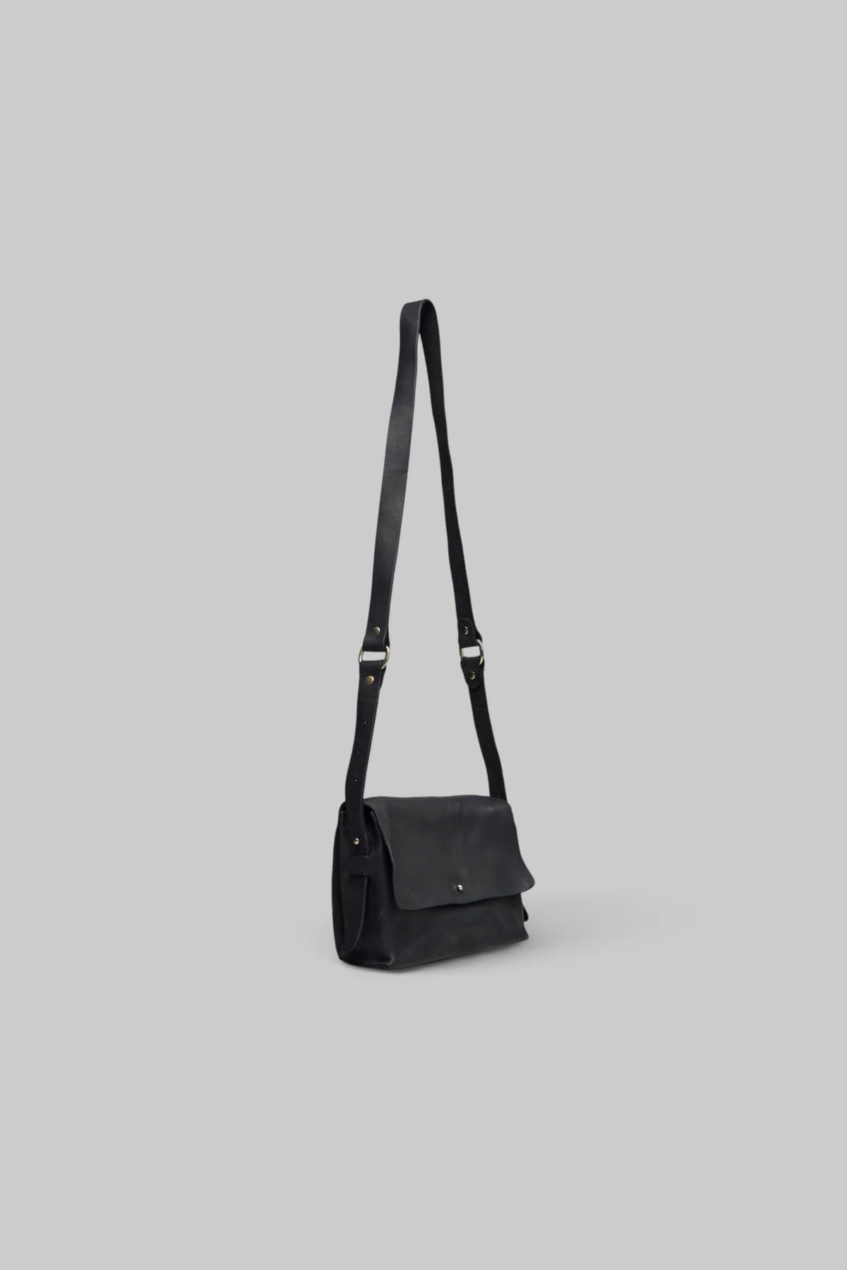 Guidi - Cross Body - LABELS