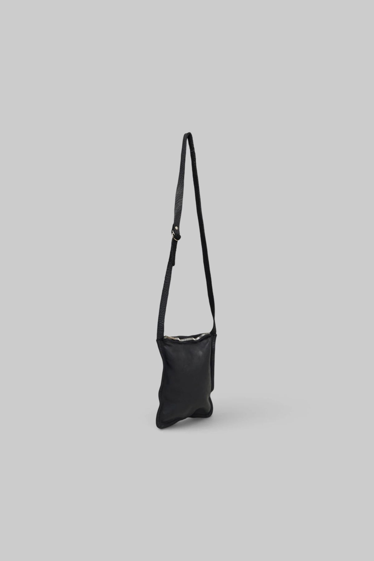 Guidi - Small Cross Body Bag - LABELS