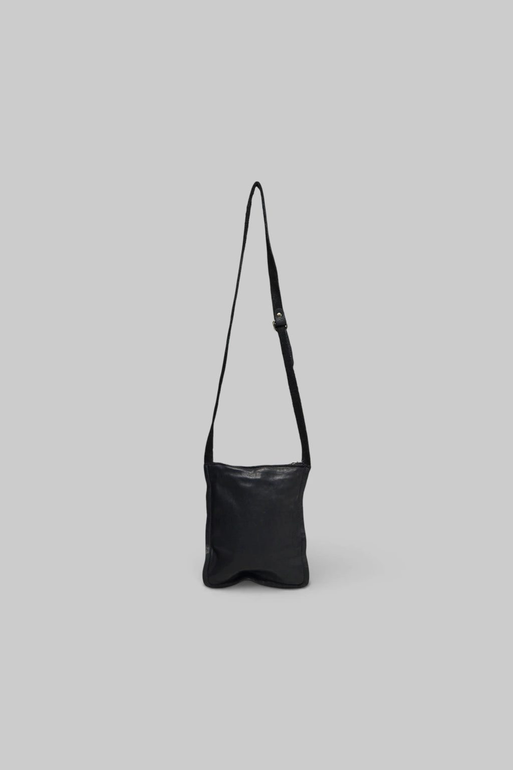 Guidi - Small Cross Body Bag - LABELS