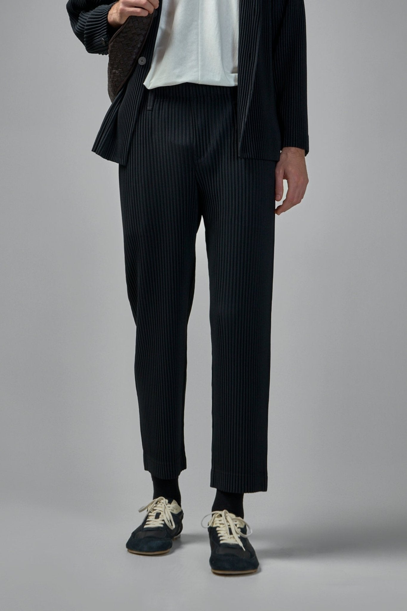 Homme Plissé Issey Miyake Cropped Pants - Pleated – LABELS