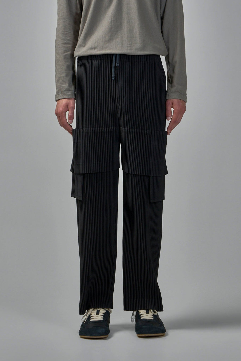 Homme Plissé Issey Miyake - Multi - Pocket Pants | coke grey - LABELS