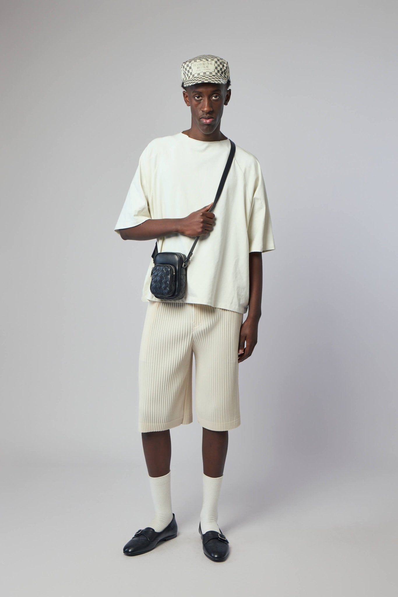 Homme Plissé Issey Miyake - Pants - LABELS