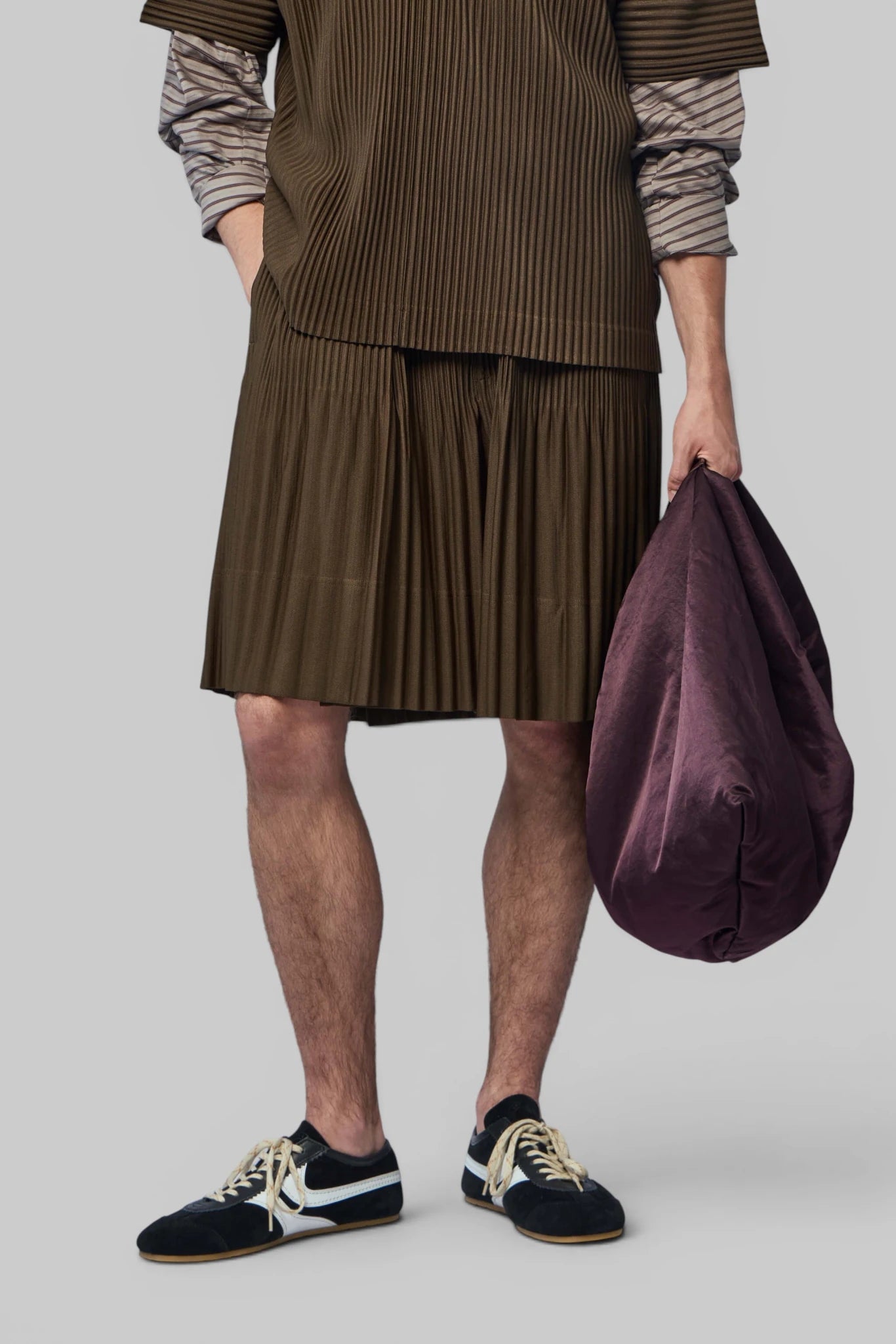 Homme Plissé Issey Miyake - Pants - LABELS