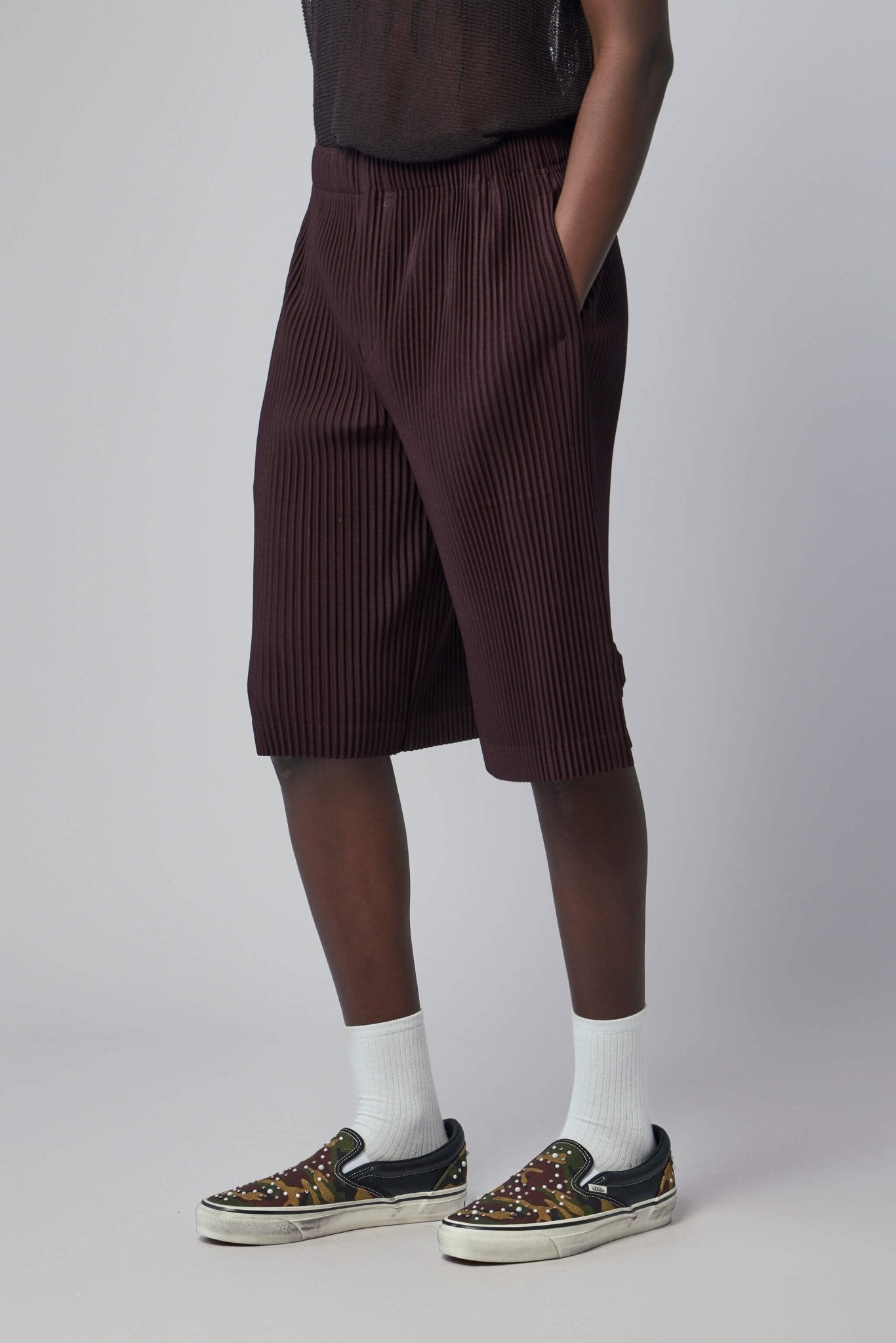 Homme Plissé Issey Miyake - Pants - LABELS