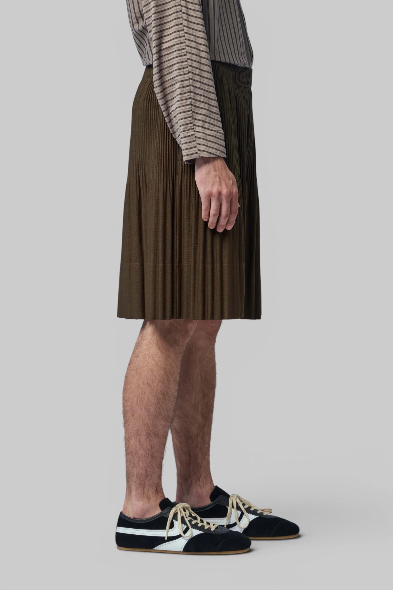 Homme Plissé Issey Miyake - Pants - LABELS