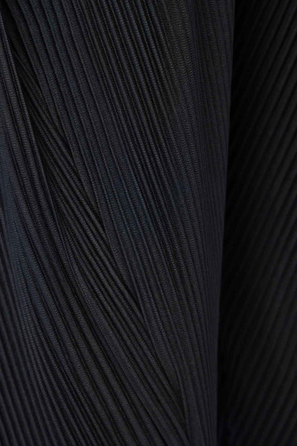 Homme Plissé Issey Miyake - Pants - LABELS