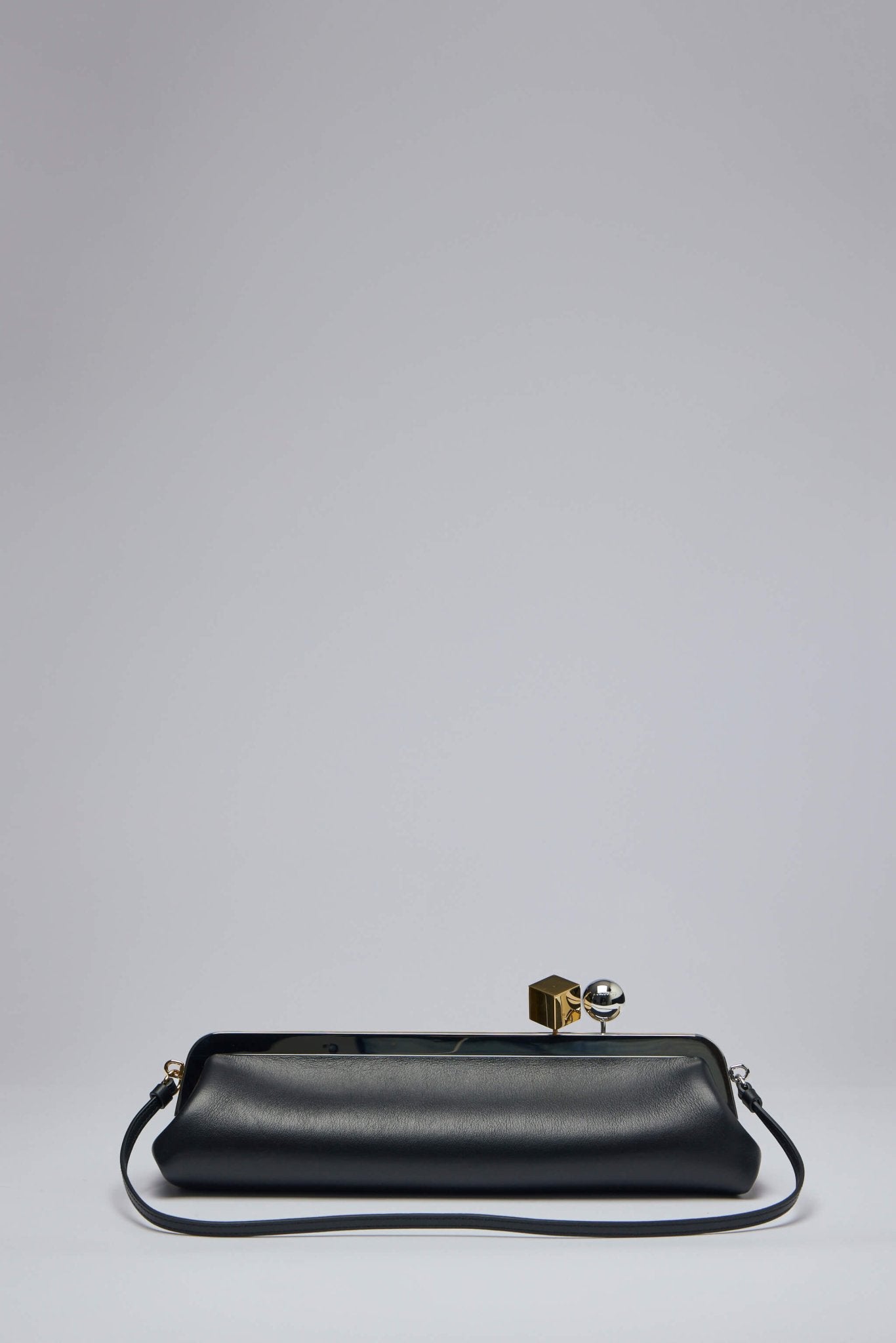 Jacquemus - La Pochette Salon - LABELS