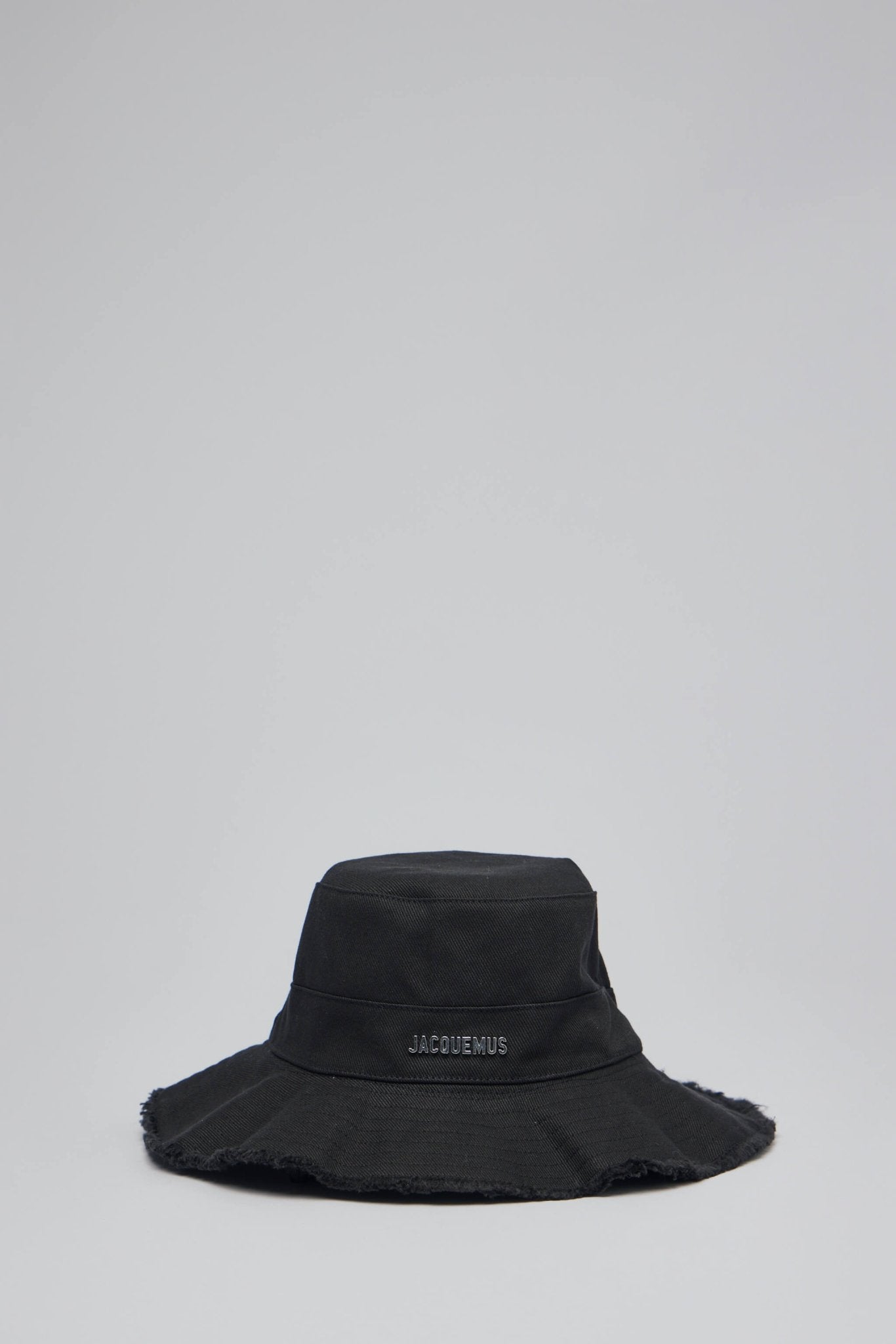 Jacquemus - Le Bob Artichaut - LABELS