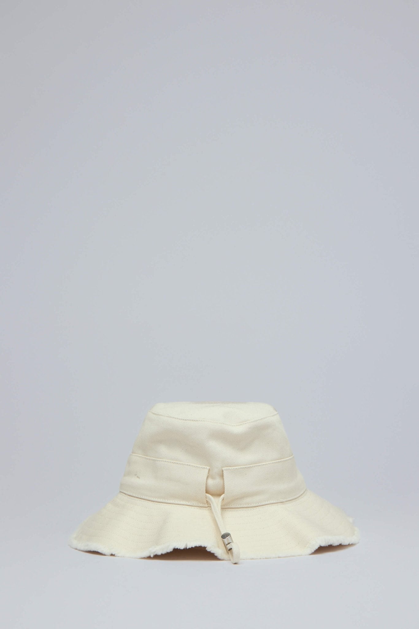 Jacquemus - Le Bob Artichaut - LABELS