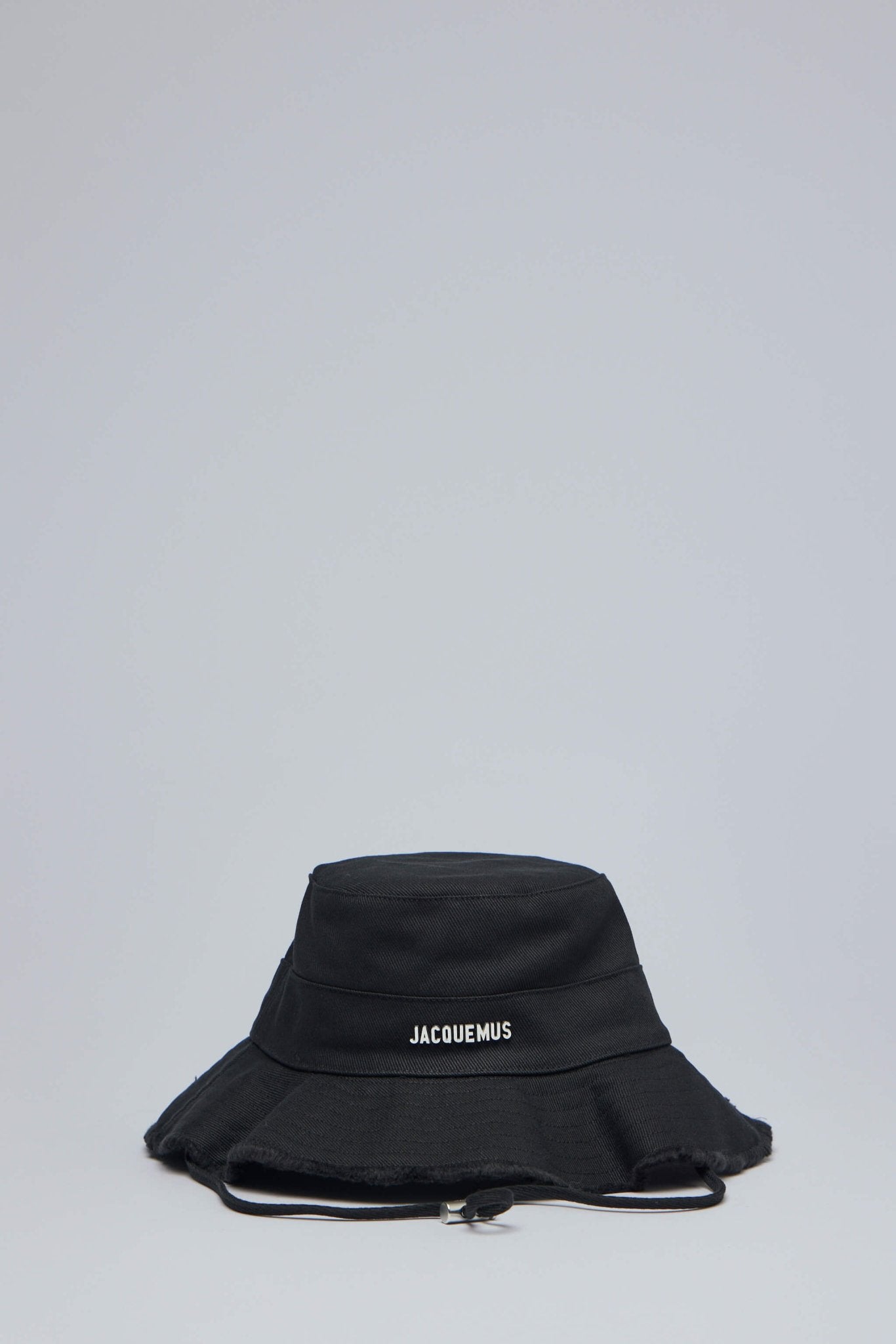 Jacquemus - Le Bob Artichaut - LABELS