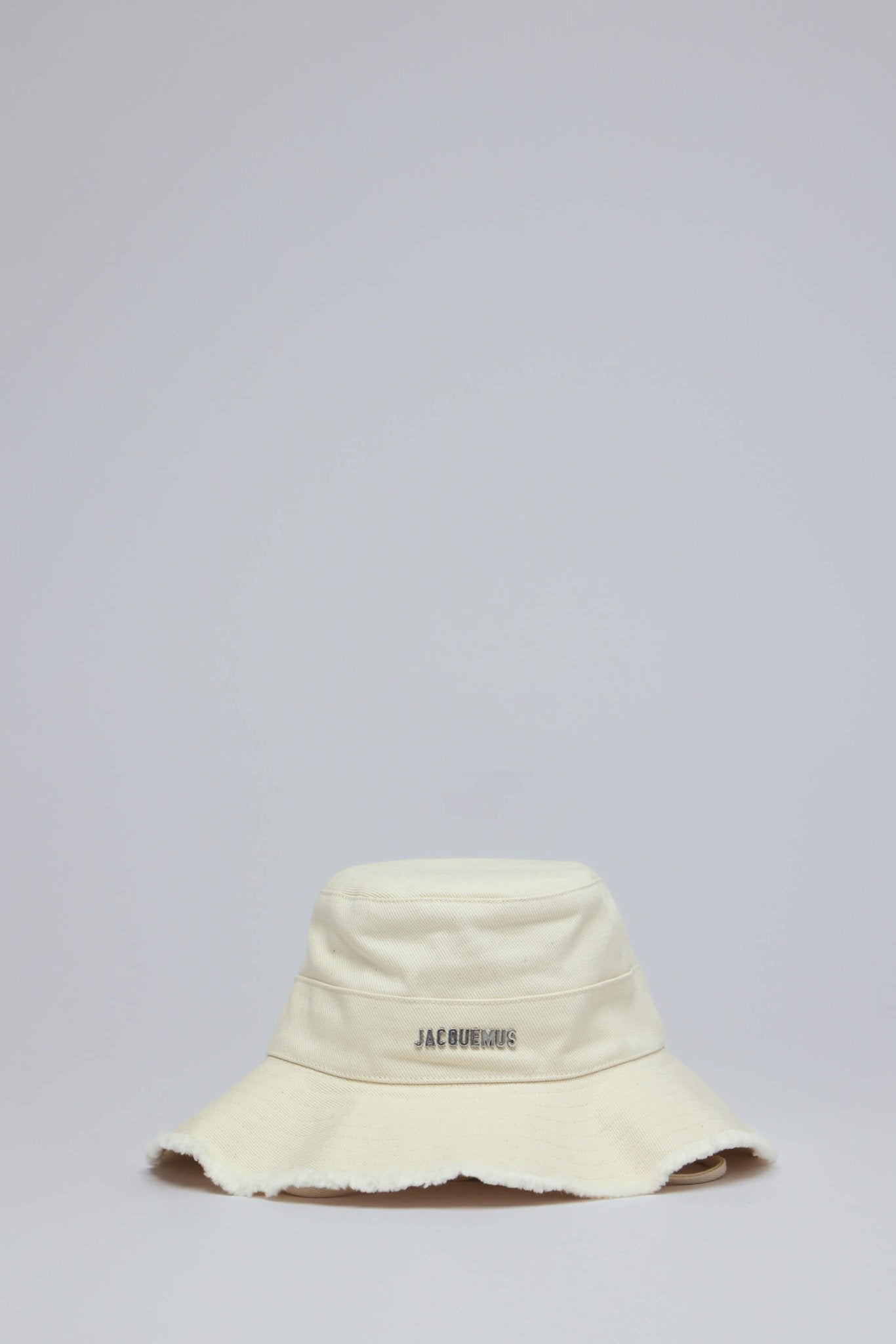 Jacquemus - Le Bob Artichaut - LABELS