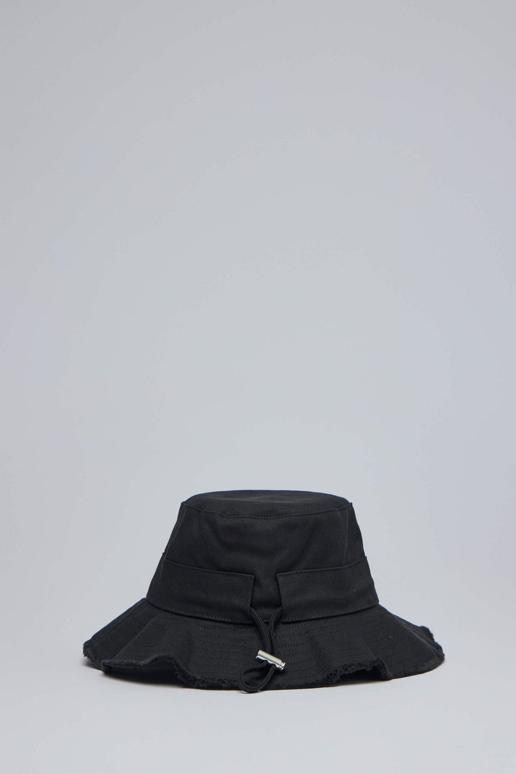 Jacquemus - Le Bob Artichaut - LABELS