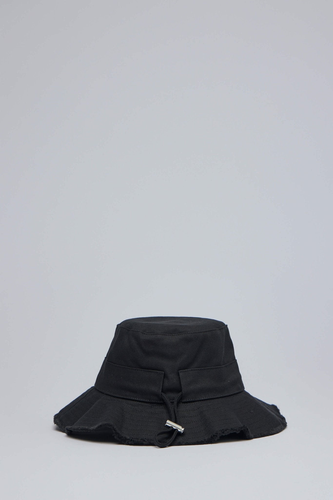 Jacquemus - Le Bob Artichaut - LABELS