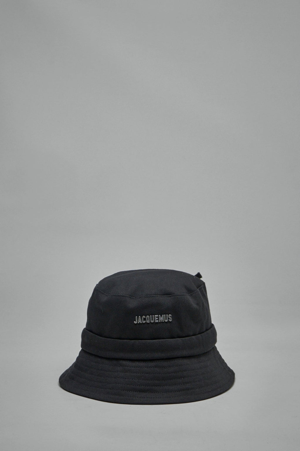 Jacquemus - Le Bob Gadjo - LABELS