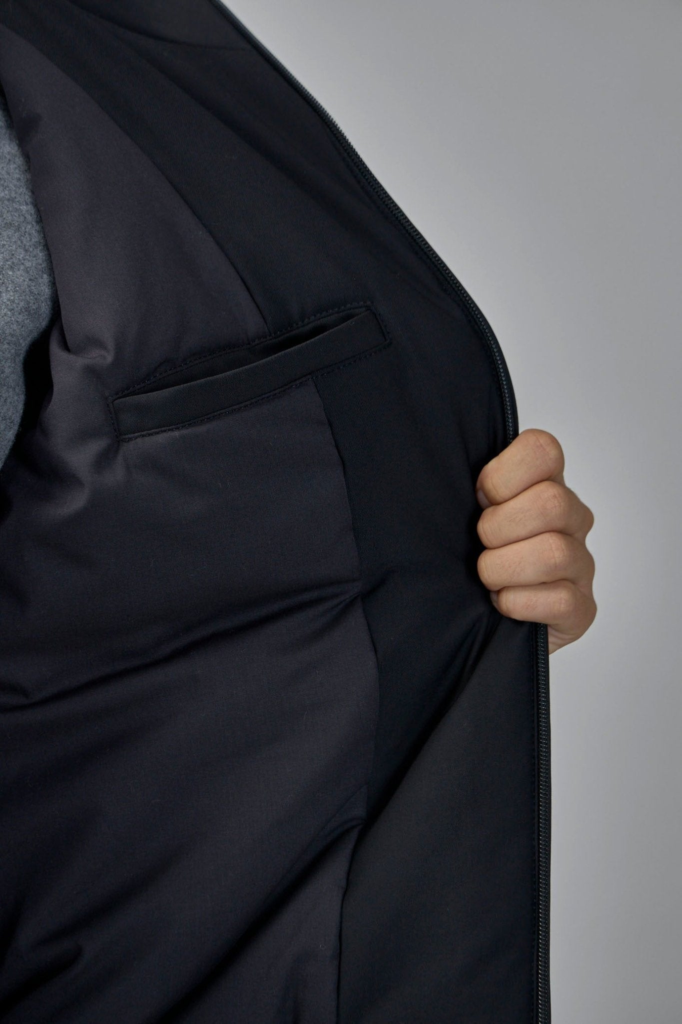 Jacquemus - Le Bomber Aero - LABELS