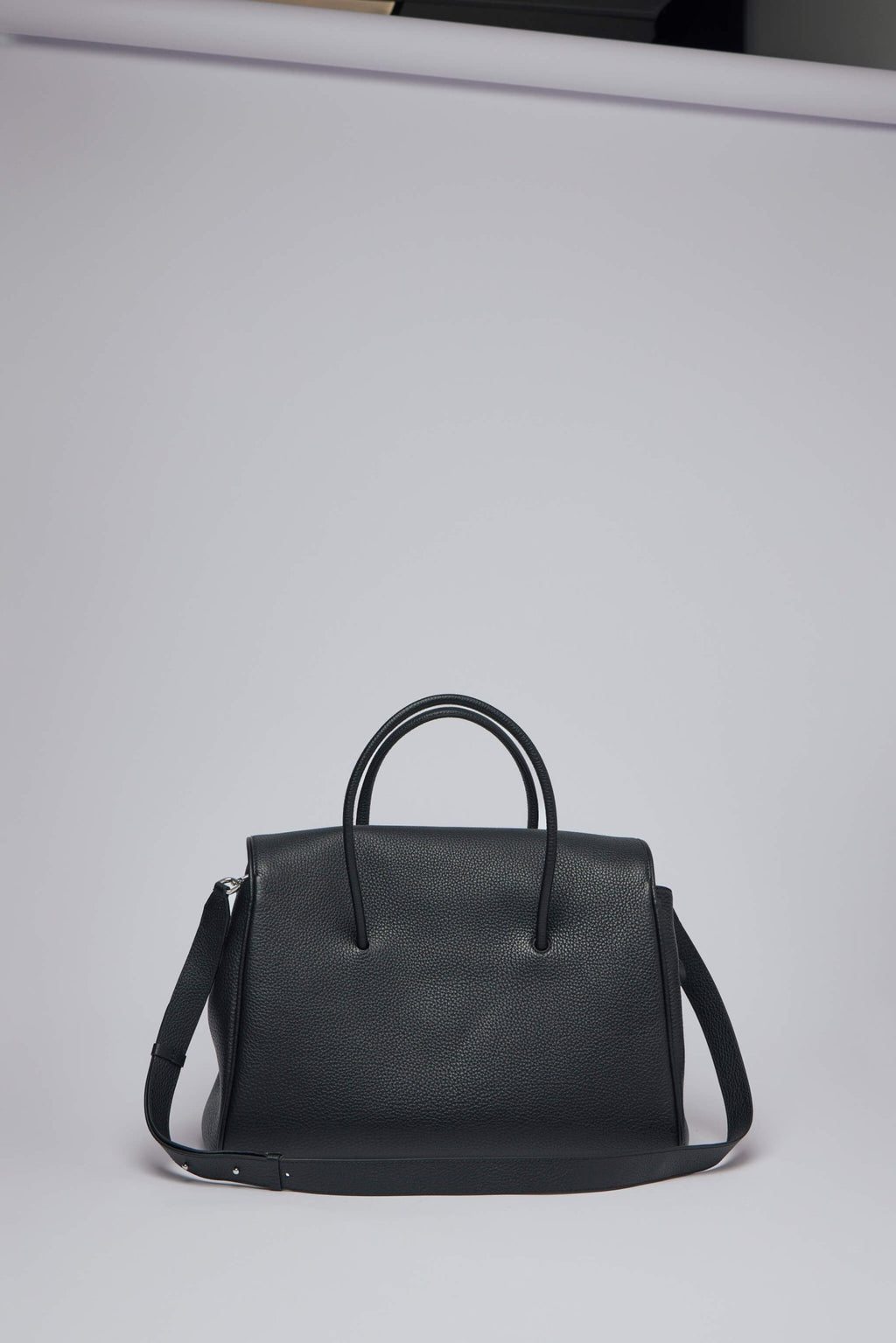 Jacquemus - Le Cabas Turismo - LABELS