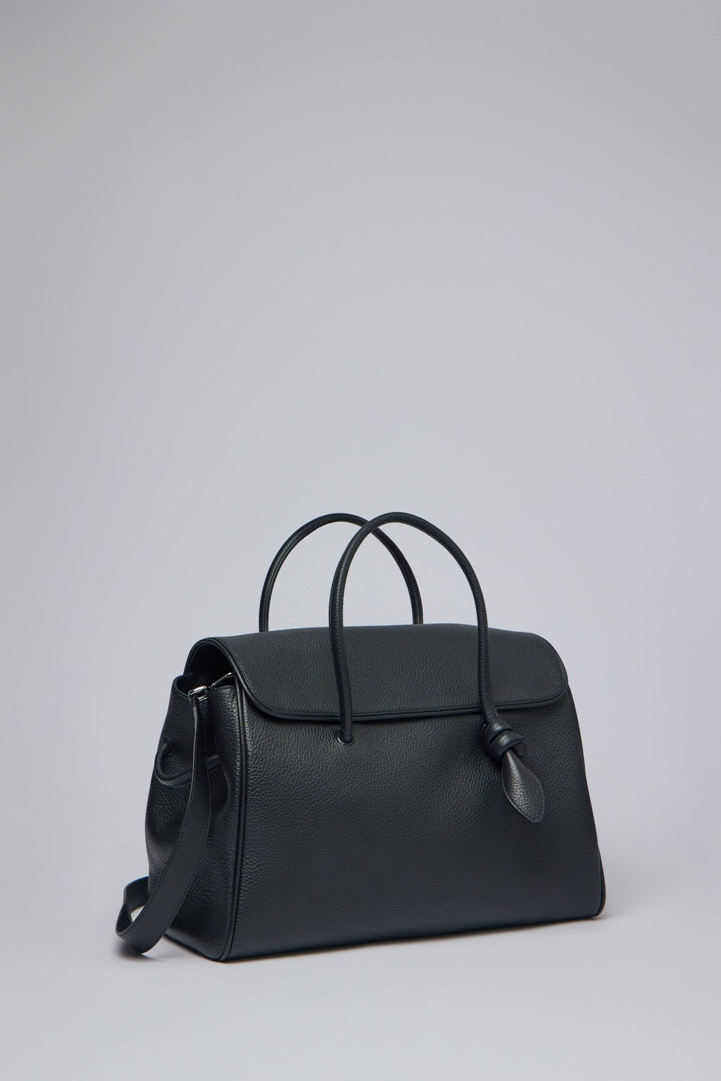 Jacquemus - Le Cabas Turismo - LABELS