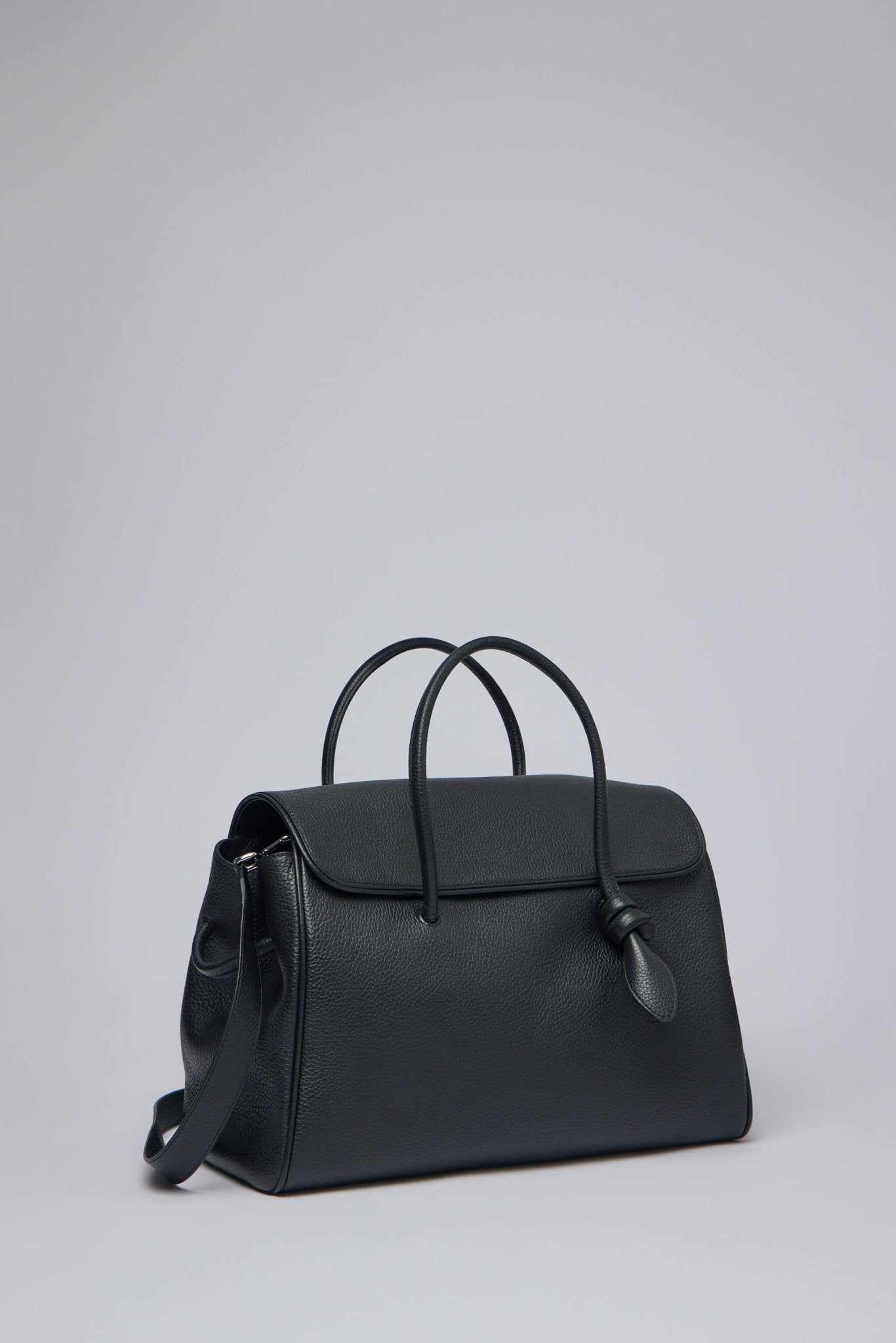 Jacquemus - Le Cabas Turismo - LABELS