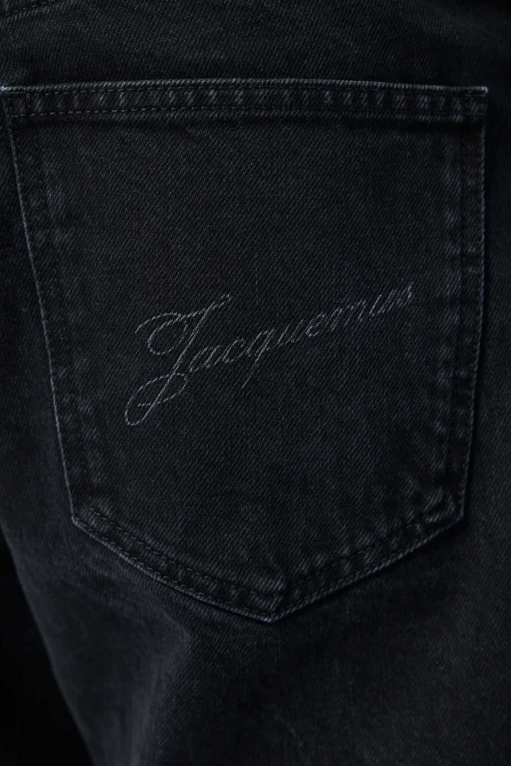 Jacquemus - Le De-nimes Droit - LABELS