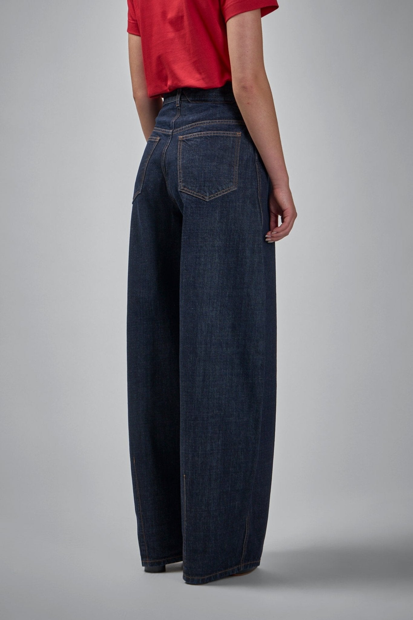 Jacquemus - Le De - Nimes Ovalo - LABELS