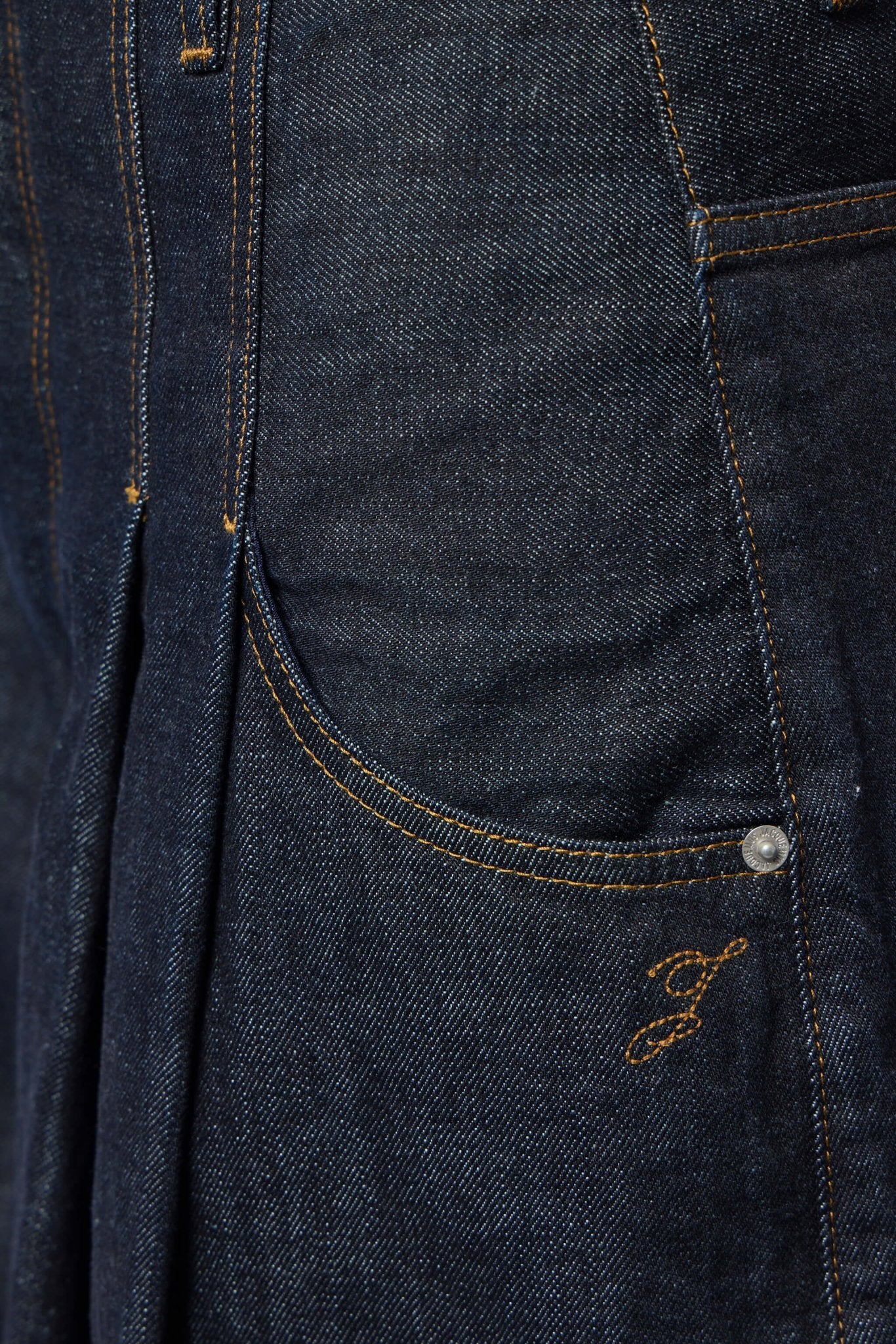 Jacquemus - Le De - nimes Souro - LABELS