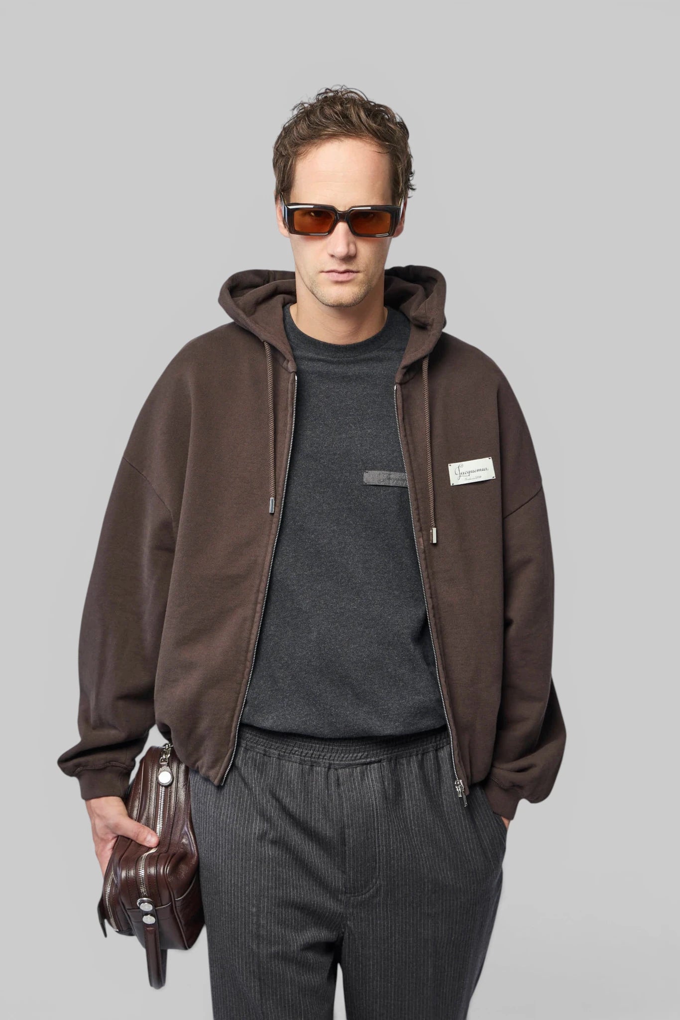 Jacquemus - Le Hoodie Montaigne - LABELS