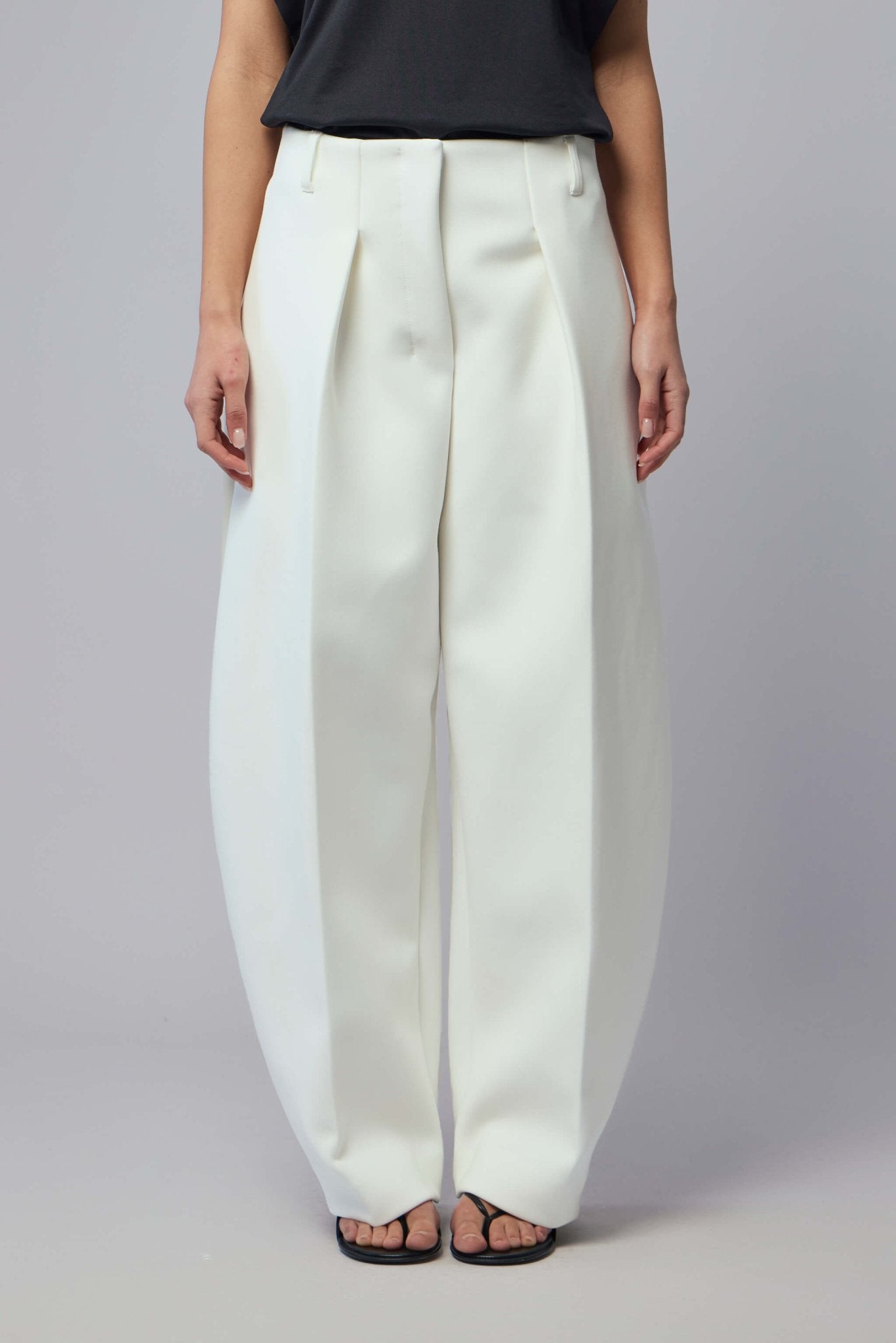Jacquemus Le Pantalon Ovalo Wide-Leg Pants – LABELS