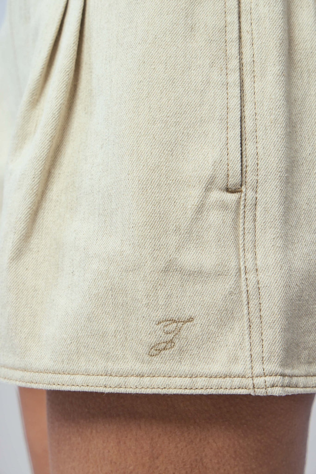 Jacquemus - Le Short De - nimes Amelo - LABELS