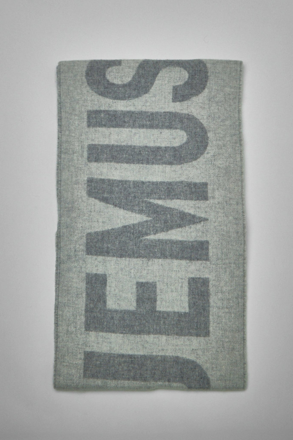 Jacquemus - L'echarpe Jacquemus - LABELS