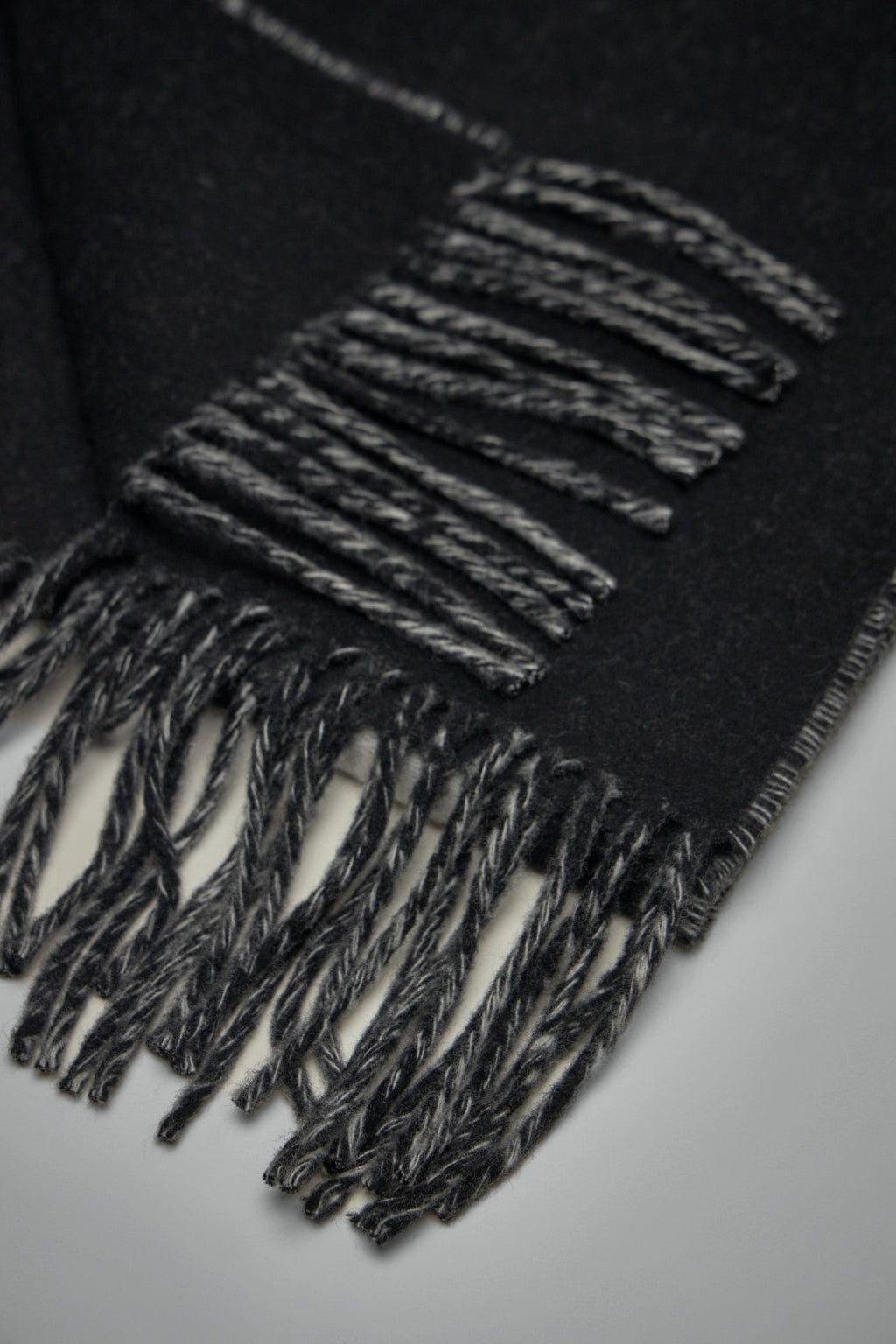 Jacquemus - L'echarpe Jacquemus - LABELS