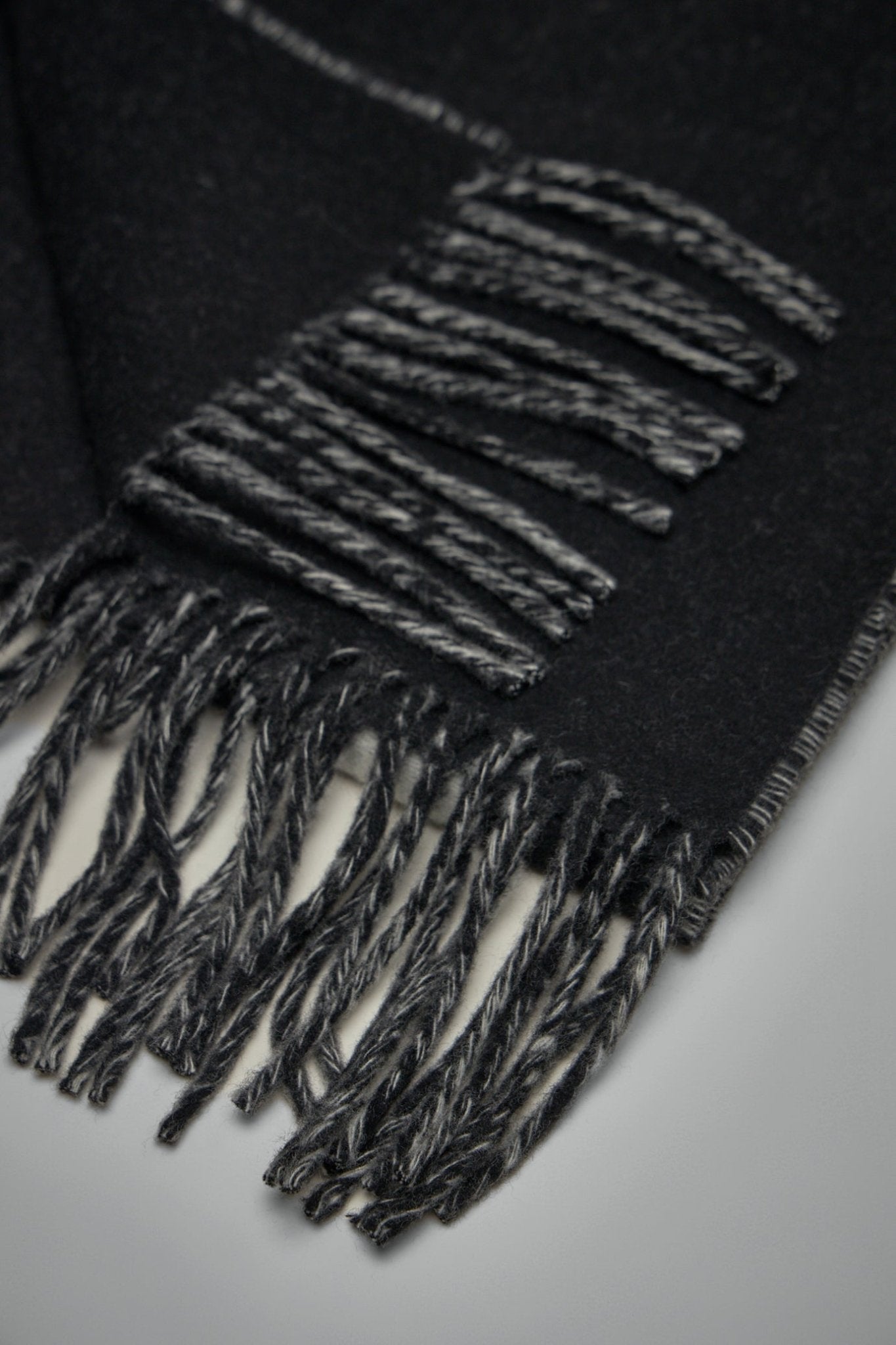 Jacquemus - L'echarpe Jacquemus - LABELS