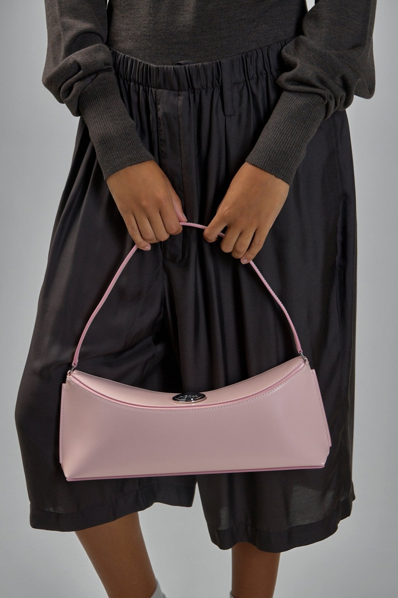 Jacquemus - Ovalo Clutch - LABELS