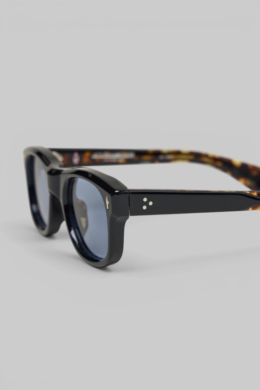 Jacques Marie Mage - Amilcar - LABELS