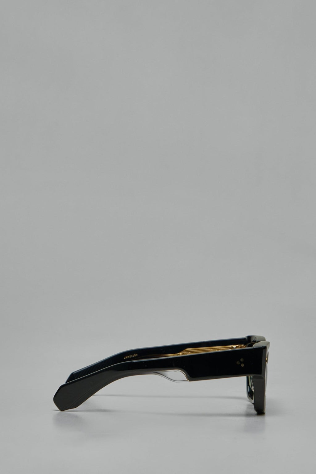 Jacques Marie Mage - Enzo - LABELS