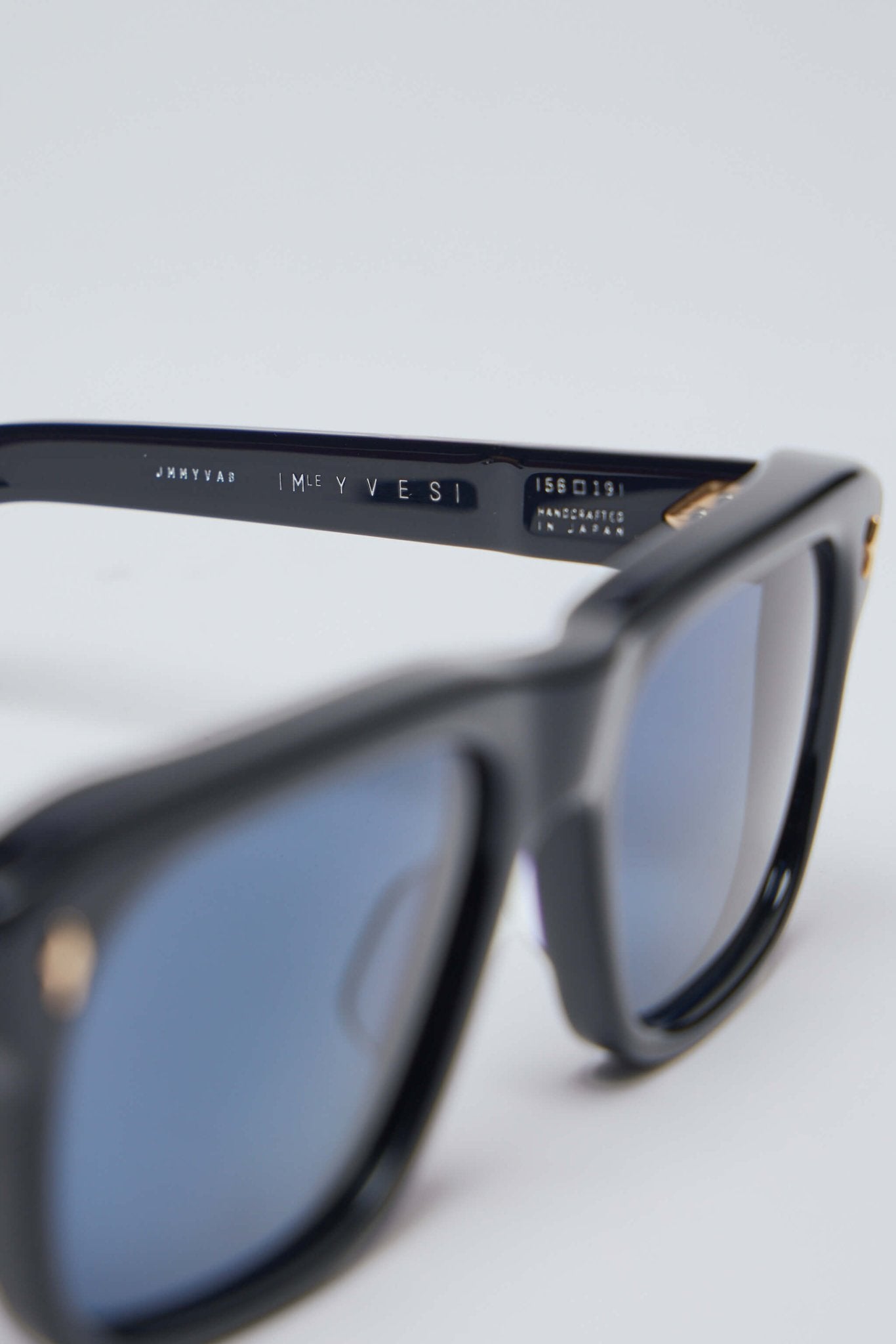 Jacques Marie Mage - Yves - LABELS