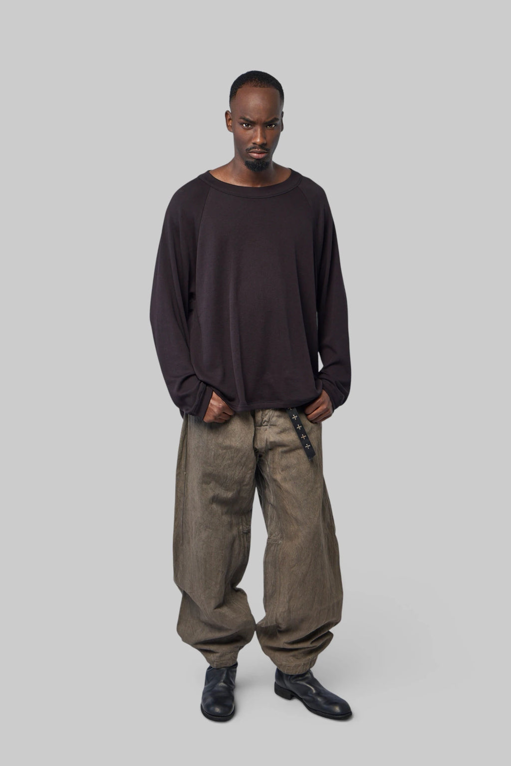 Jan-Jan Van Essche - Loose Fit Crewneck Raglan Tee - LABELS