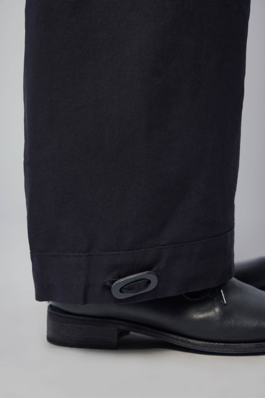 Jan - Jan Van Essche - Trousers91 - LABELS